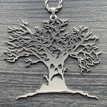 Load image into Gallery viewer, Large 'Harold' Necklace