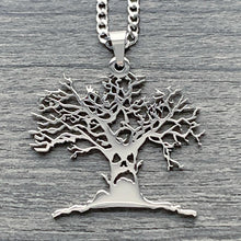 Load image into Gallery viewer, Baby 'Harold' Necklace
