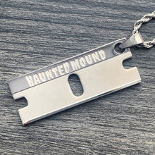 Load image into Gallery viewer, 'Sematary Razor' Necklace