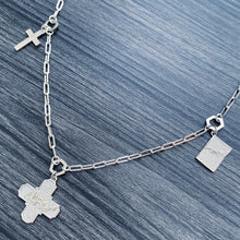 Load image into Gallery viewer, Trinity Necklace