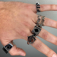 Load image into Gallery viewer, 'Ace of Spades' Ring