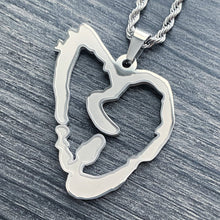 Load image into Gallery viewer, Etched 'Heartbreak' Necklace