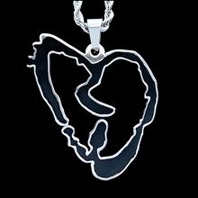 Load image into Gallery viewer, Black 'Heartbreak' Necklace