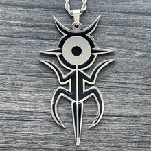 Load image into Gallery viewer, Tribal &#39;Blackmage&#39; Necklace
