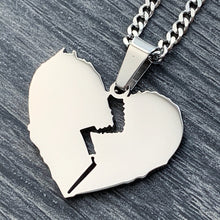 Load image into Gallery viewer, &#39;Broken Heart&#39; Necklace
